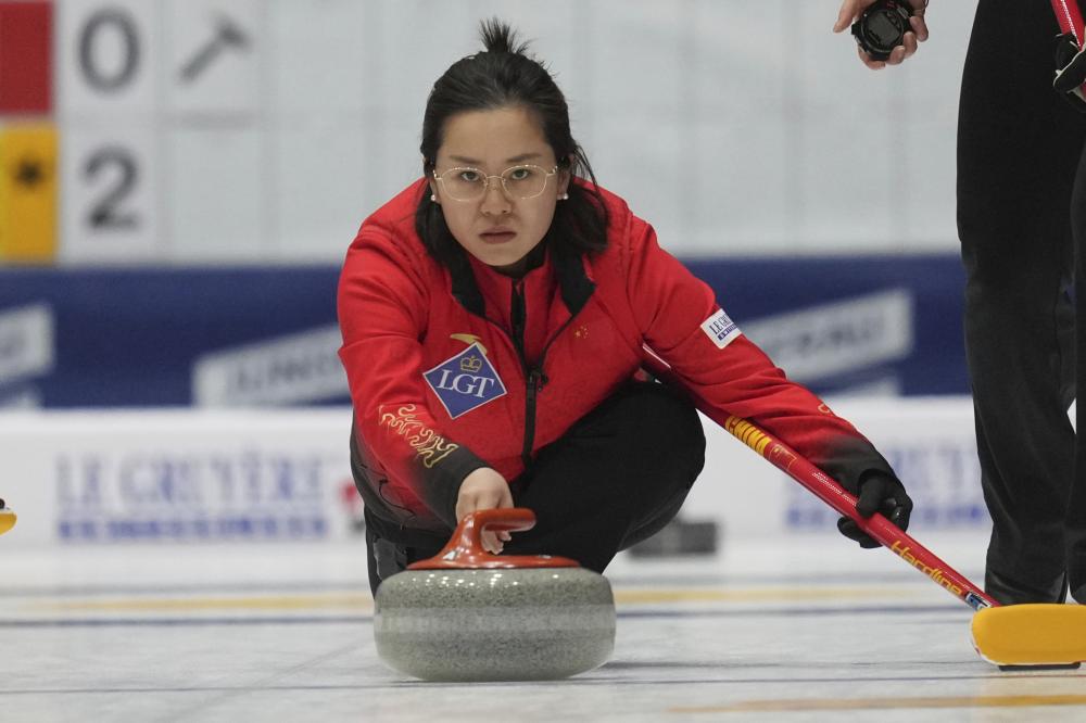 康宁汉姆空砍大三双，8次失误&关键两罚不中背锅